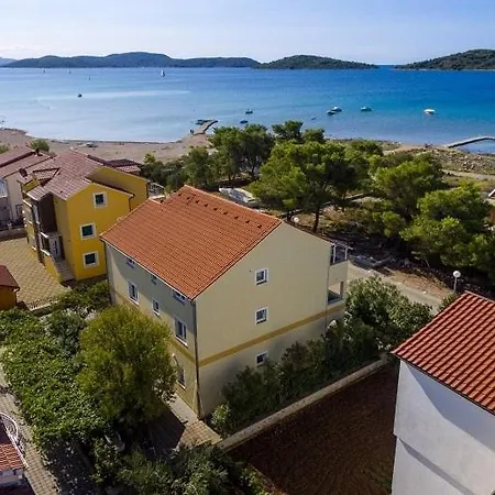 In With Sea View, Balcony, Air Conditioning, Wi-fi Appartement