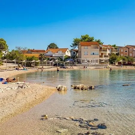 Appartement In With Sea View, Balcony, Air Conditioning, Wi-fi Vodice