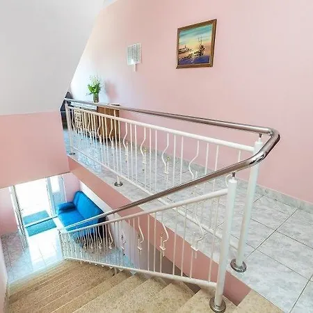 In With Sea View, Balcony, Air Conditioning, Wi-fi Appartement