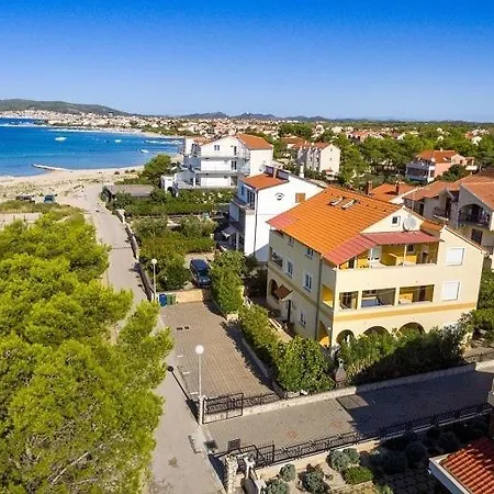 In With Sea View, Balcony, Air Conditioning, Wi-fi Vodice